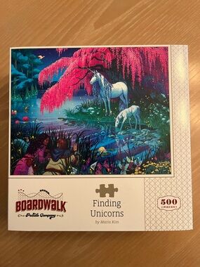 500 piece Finding Unicorns jigsaw puzzle by Boardwalk.
